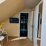 Konukevi Konrad