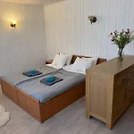 Konukevi Konrad 3*